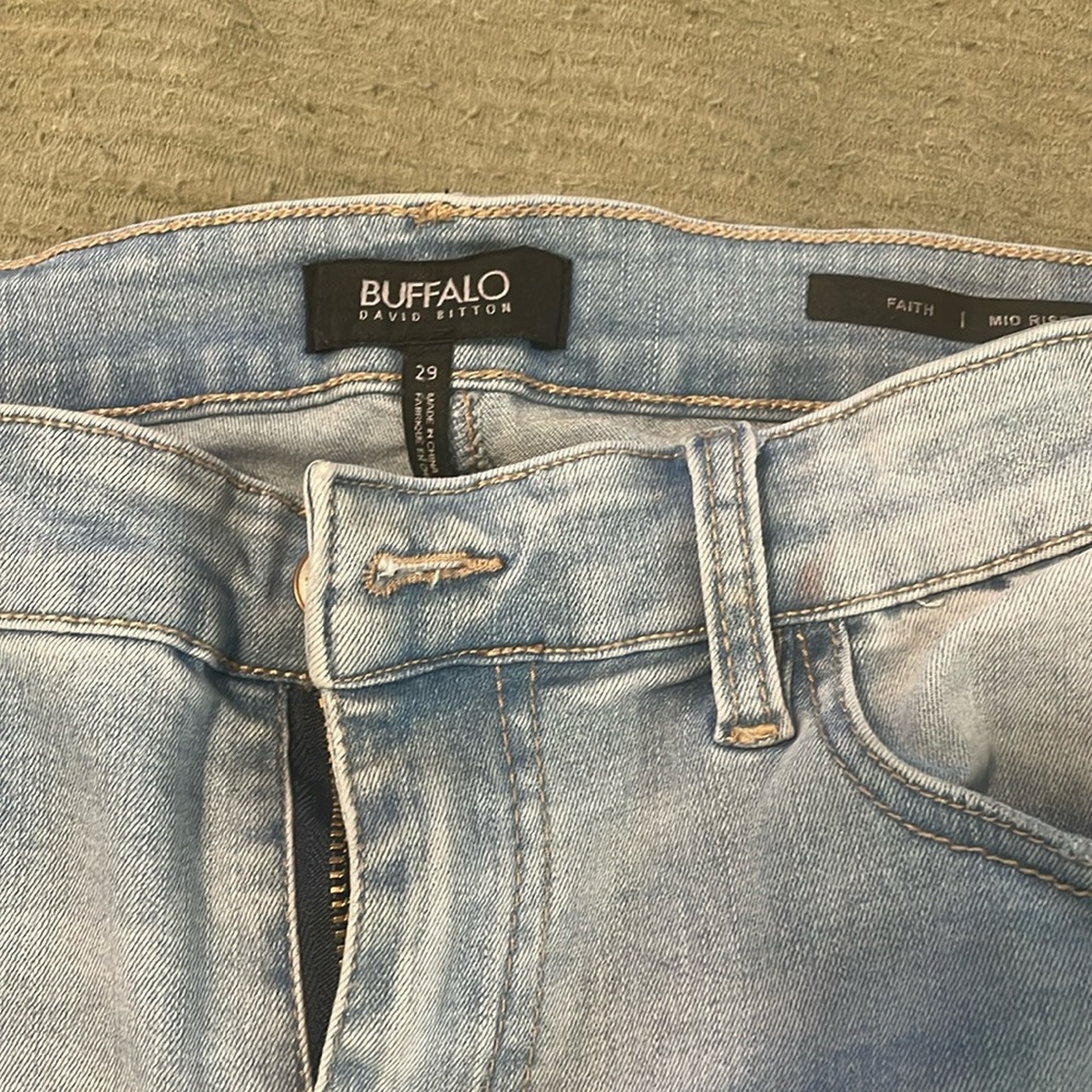 Jeans cute lots of life left great deal !!